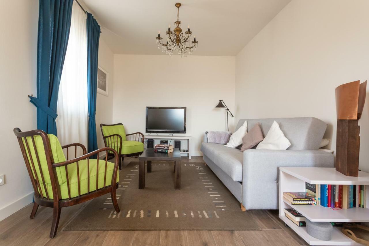 Adorma Hum Apartment Luaran gambar